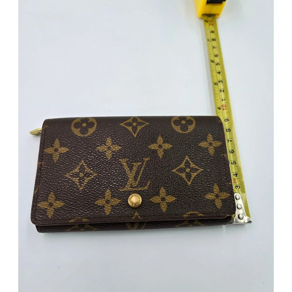 Louis Vuitton‎ Monogram Canvas Small Wallet Snap Closure Authentic